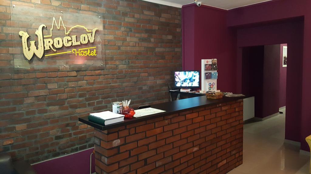 Wroclov Hostel Wrocław Extérieur photo