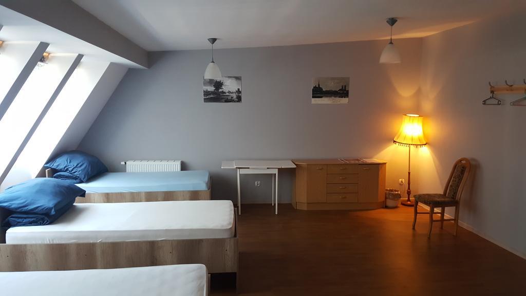 Wroclov Hostel Wrocław Extérieur photo